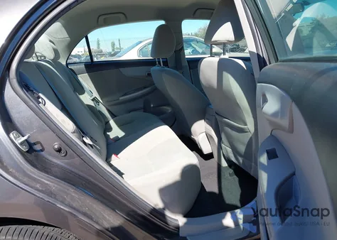 2013 Toyota Corolla Le из США, поврежденный, VIN 5YFBU4EEXDP201358